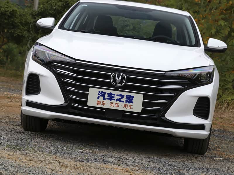 长安汽车 逸动 2020款 plus 百万版 1.6l gdi cvt豪华型