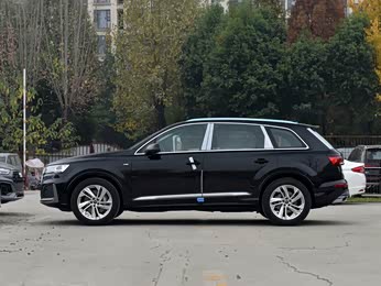quattro s line运动型 报价】奥迪q7图片_配置_朗驰集团苏奥-汽车之家