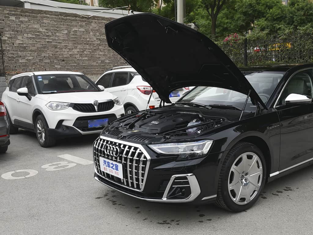 奥迪(进口) 奥迪a8 2022款 a8l horch创始人版 传奇型