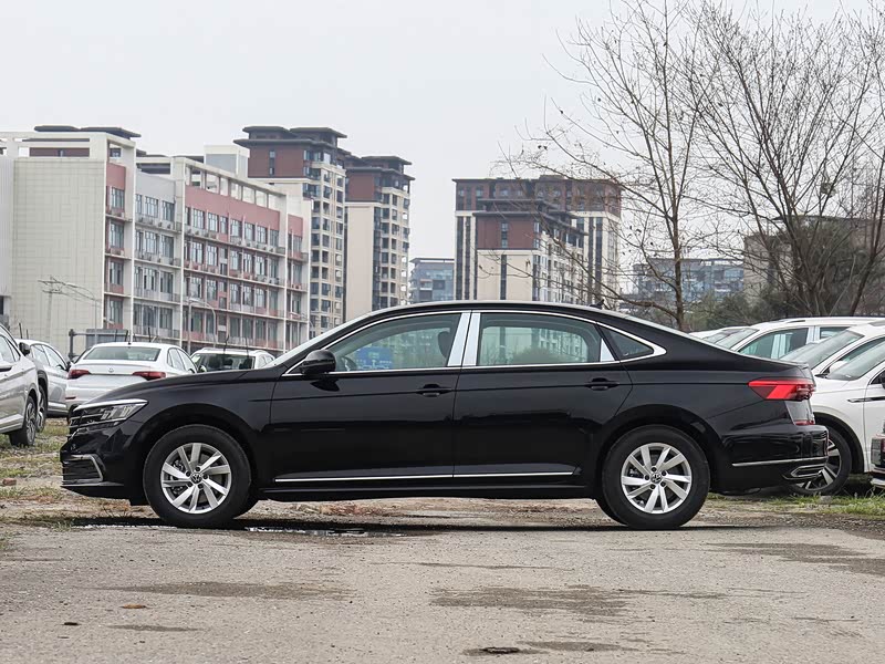 上汽大众 帕萨特 2021款 280tsi 商务版