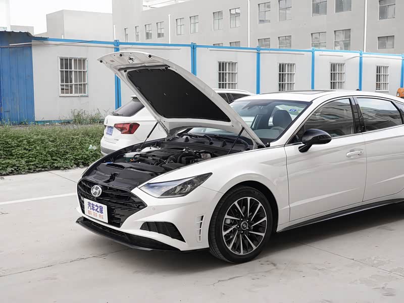 北京现代 索纳塔 2020款 380tgdi 自动gs智享版