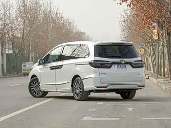 艾力绅 2022款 2.0l e:hev 经典版