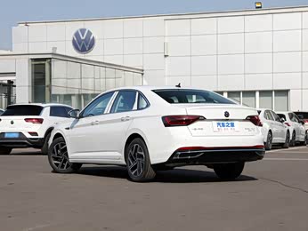 【2023款 300tsi dsg超越版 报价】速腾图片_配置_一汽大众福京晋安店