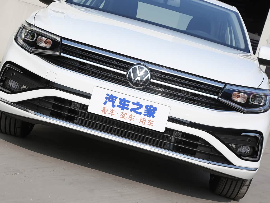 一汽-大众 宝来 2023款 200tsi dsg悦行pro版