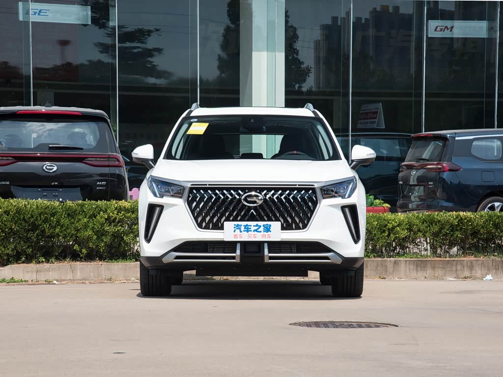 广汽乘用车 传祺gs4 plus 2022款 270t 自动星辰版