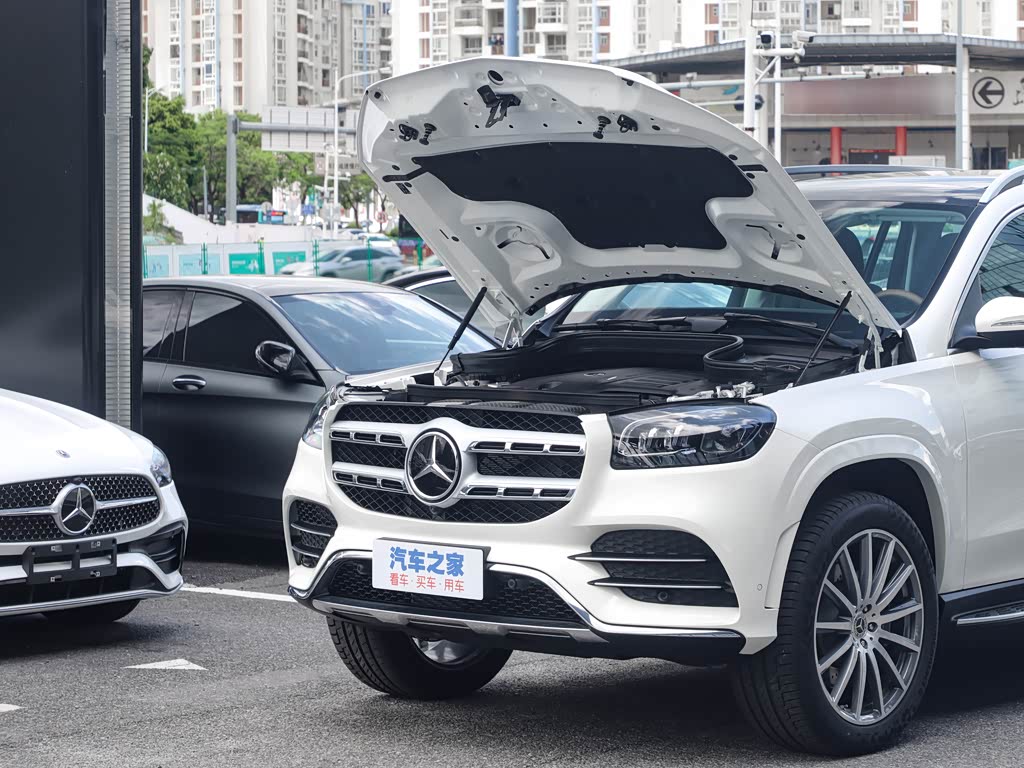 奔驰(进口) 奔驰gls 2022款 改款二 gls 450 4matic 豪华型