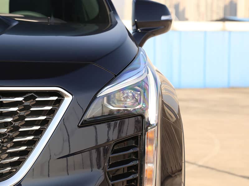 >上汽通用凯迪拉克>凯迪拉克xt4>2022款28t两驱风尚型>黛蓝>其它细节>