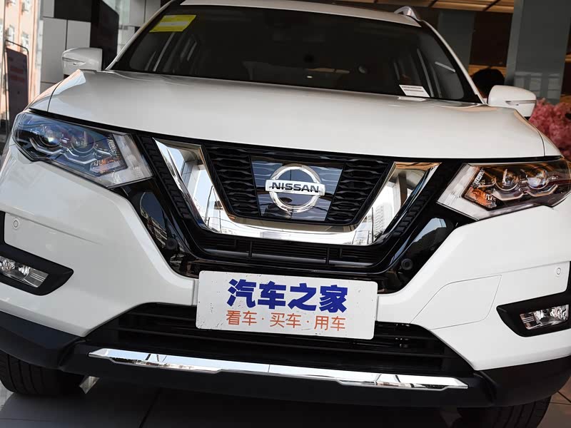 东风日产 奇骏 2020款 2.5l cvt豪华领航版 4wd