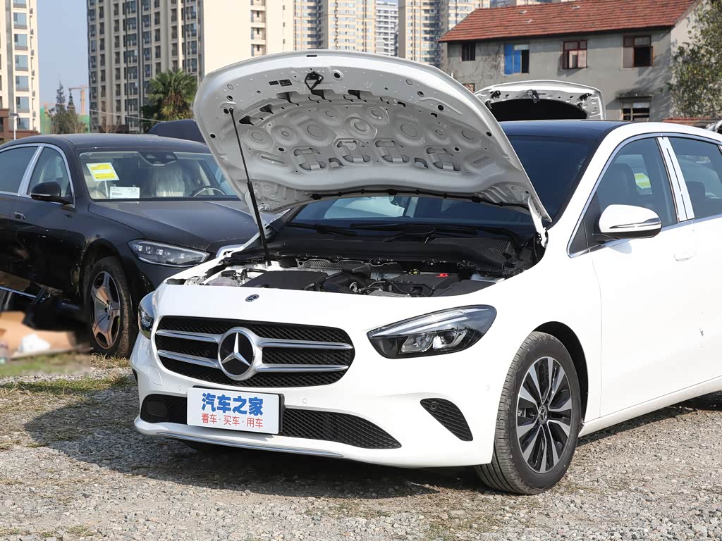 奔驰(进口) 奔驰b级 2022款 改款二 b 200 动感型
