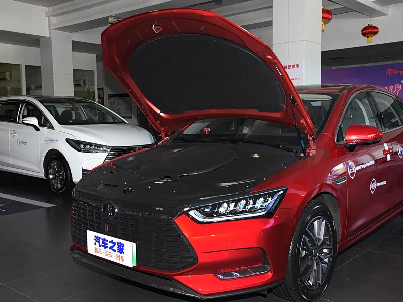 比亚迪 秦pro新能源 2019款 ev 超能版 高功率智联领享型