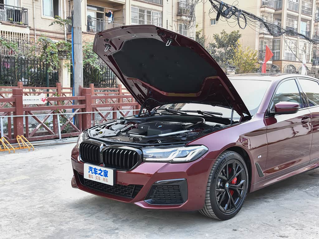 宝马(进口) 宝马5系(进口) 2022款 改款 530i 风尚版 m运动套装