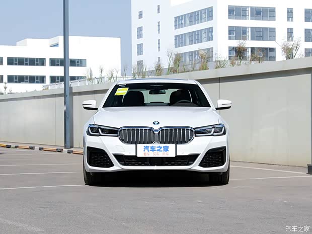 购宝马5系新能源让10万欢迎垂询