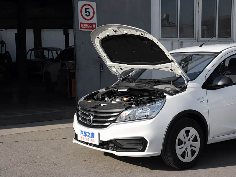 上汽通用五菱 宝骏310w 2020款 1.5l 自动劲享型 国vi