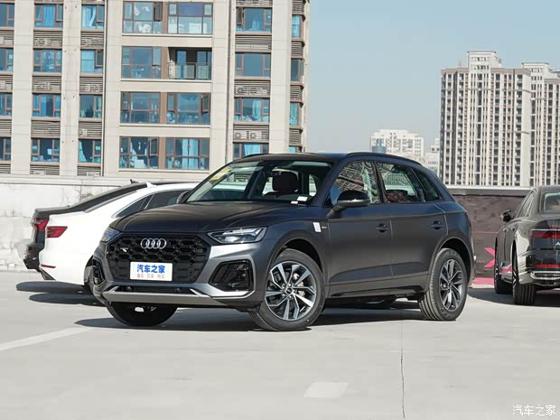 奥迪q5l热销中 让利高达12.71万元