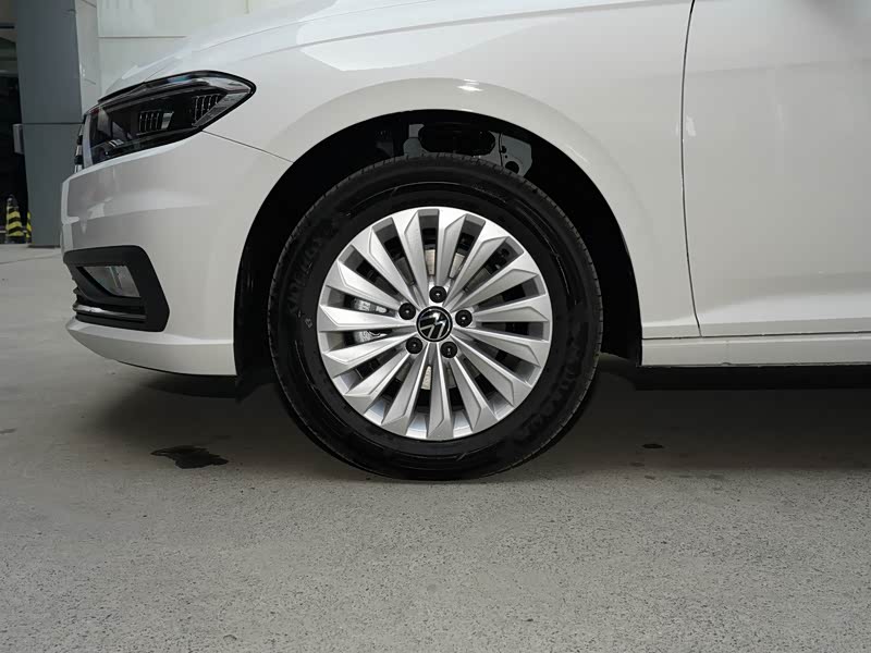 上汽大众 朗逸 2021款 1.5l 自动舒适版