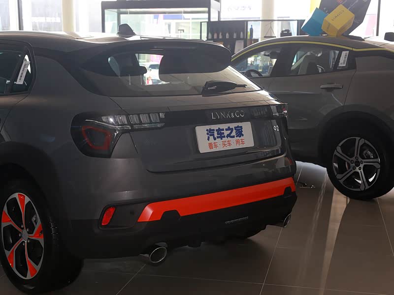 领克 领克02 2021款 1.5t dct两驱耀plus