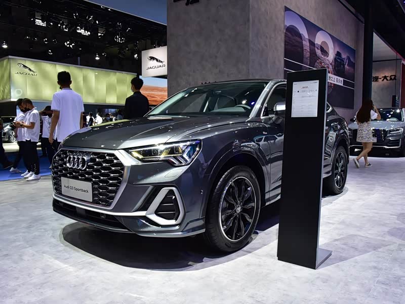一汽奥迪 奥迪q3 sportback 2020款 45 tfsi quattro 时尚型