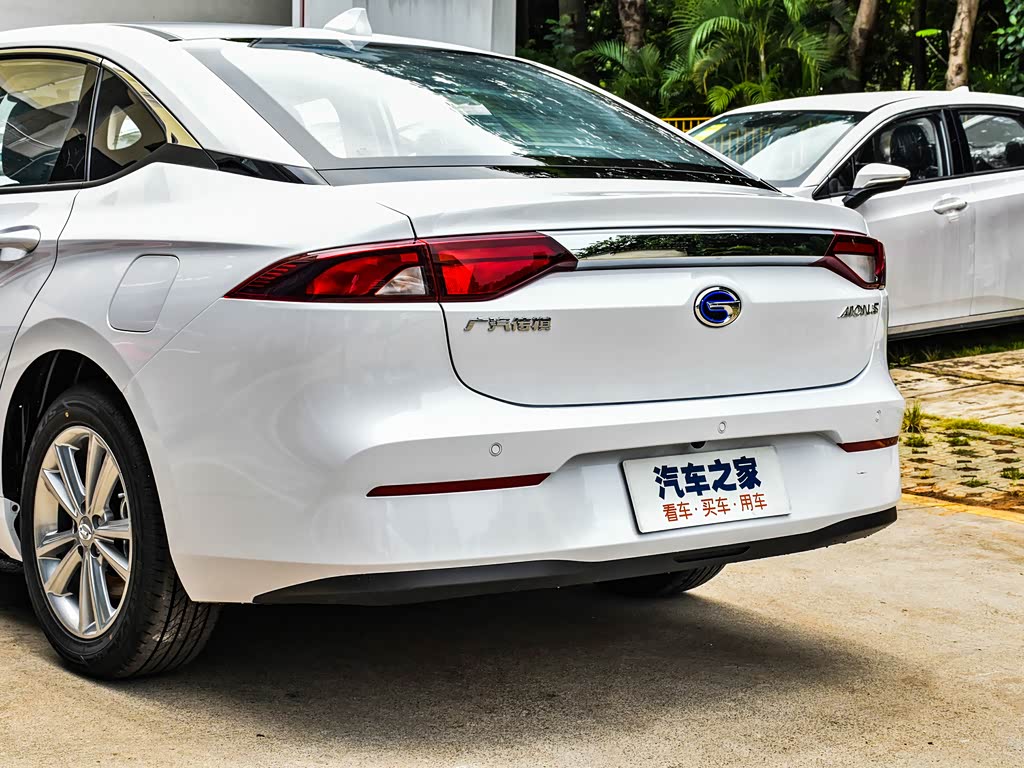 埃安 aion s 2020款 炫 580