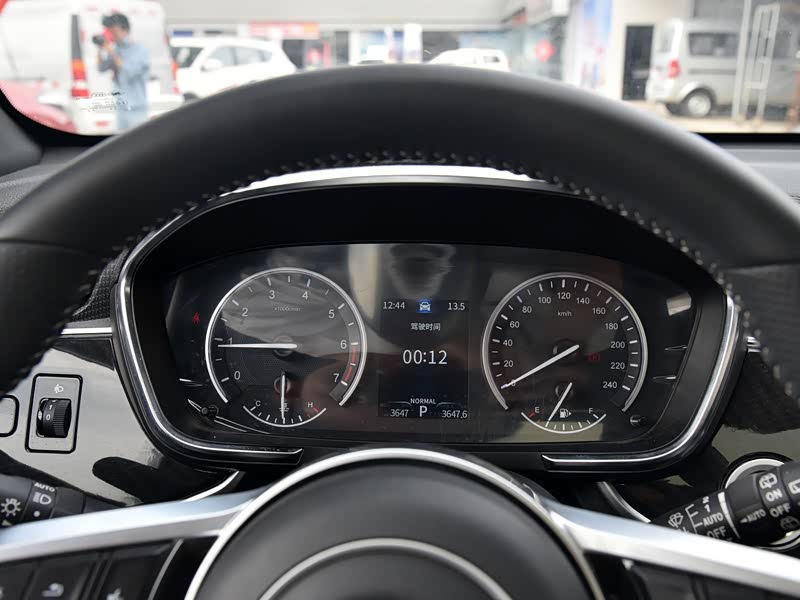 东风小康 风光ix5 2019款 220t cvt智尚型 国vi