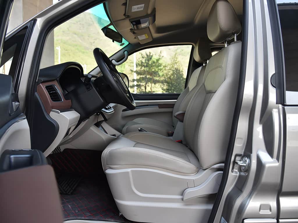 东风风行 菱智m5ev 2020款 长航版 豪华型 7座