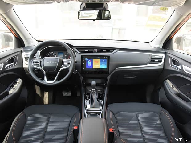 荣威rx3限时优惠高达8000元欢迎垂询