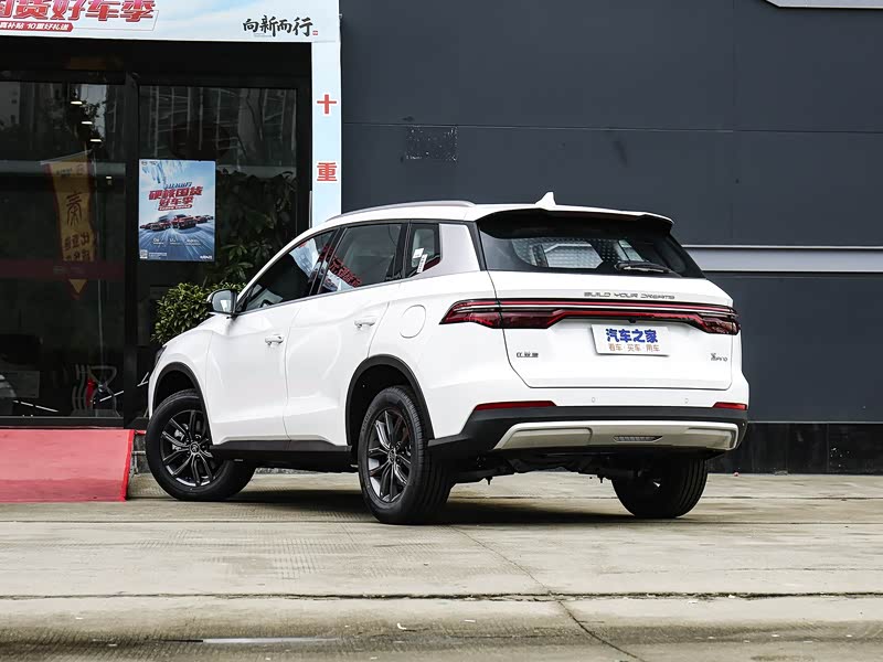 比亚迪 宋pro 2020款 1.5t 手动精英型