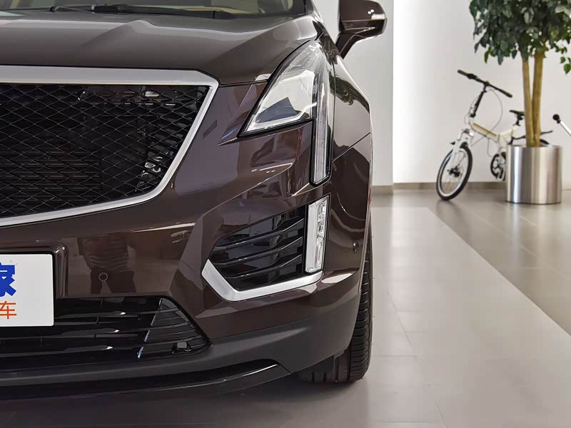 上汽通用凯迪拉克 凯迪拉克xt5 2020款 改款 28t 四驱铂金运动版 栗棕