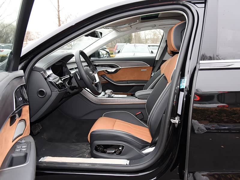 奥迪(进口) 奥迪a8 2021款 a8l 60 tfsi quattro 尊贵型