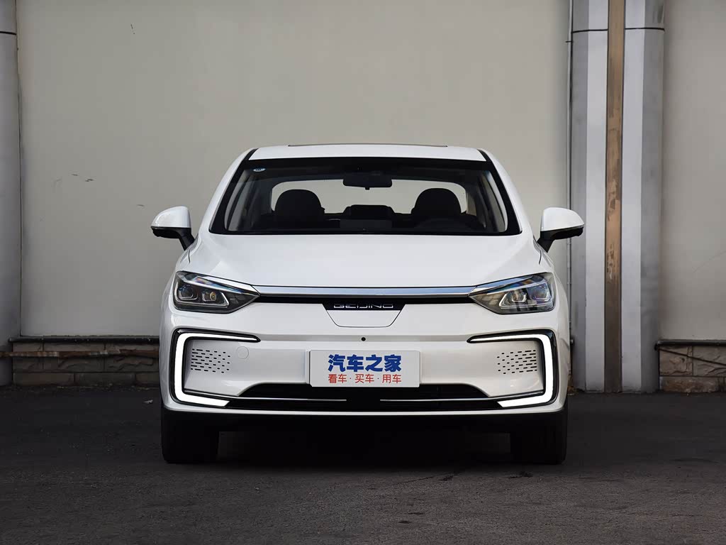 北京汽车 北京eu5 2020款 r600 智潮版