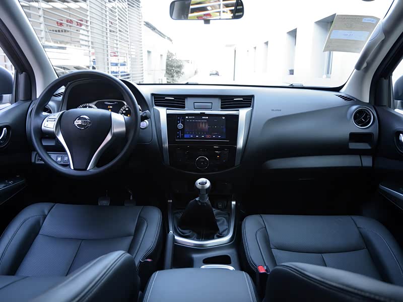 5l xl 手动两驱领先版