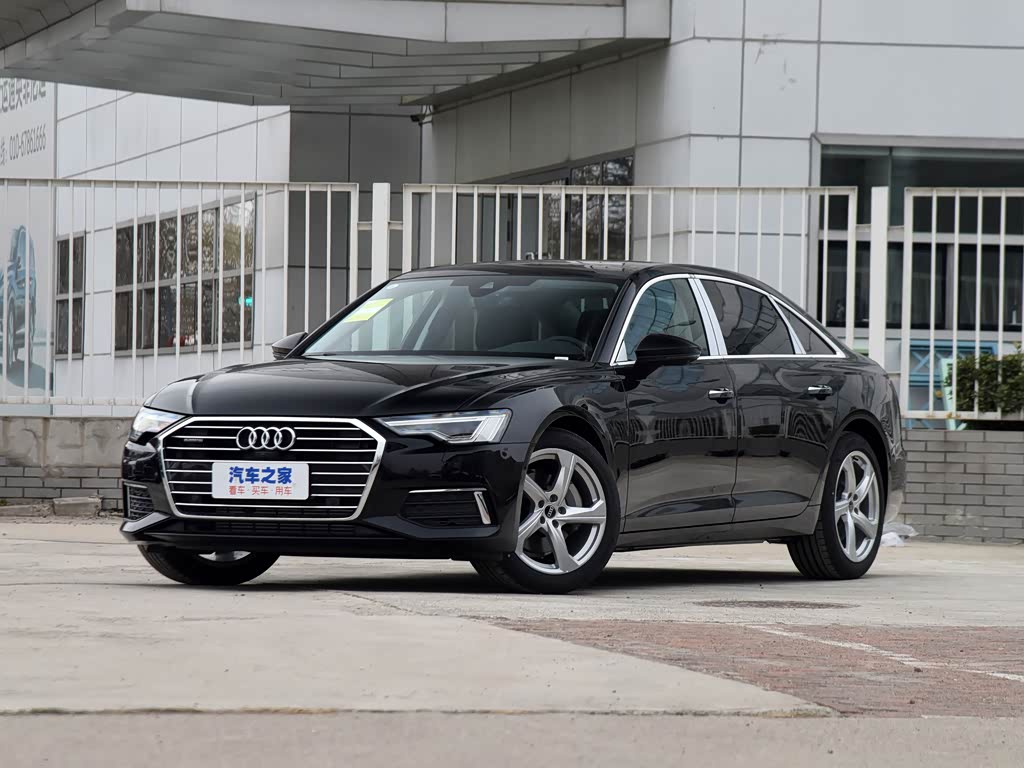 一汽-大众奥迪 奥迪a6l 2022款 45 tfsi quattro 尊享致雅型