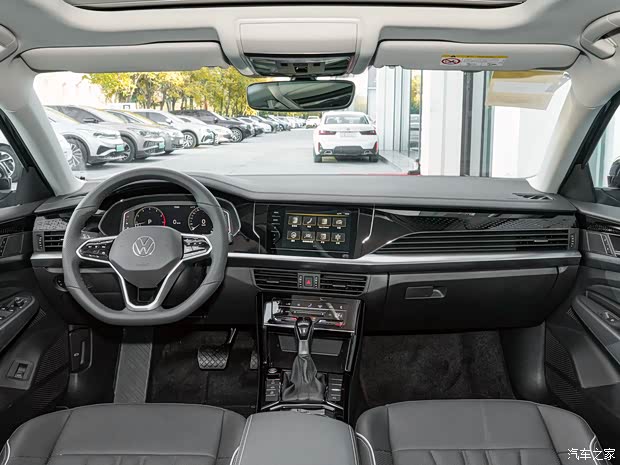 帕萨特热销中 购车让利5万元