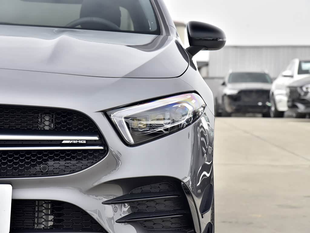 北京奔驰 奔驰a级amg 2023款 amg a 35 l 4matic