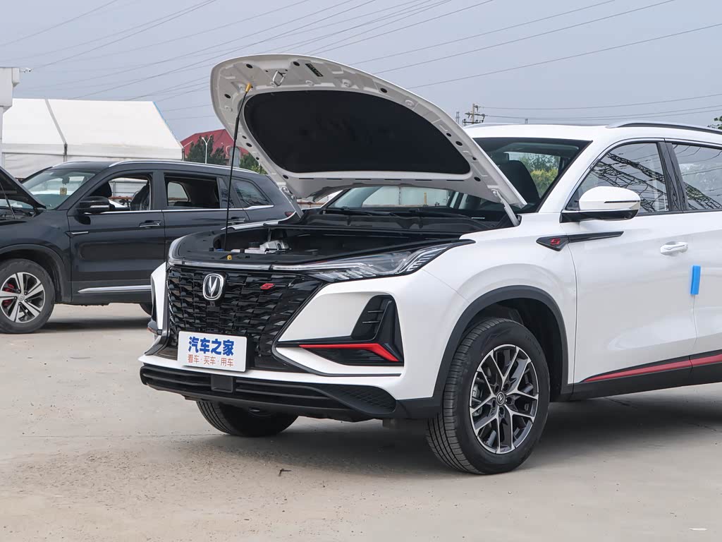 长安汽车 长安cs75 plus 2022款 经典版 1.5t 自动卓越型