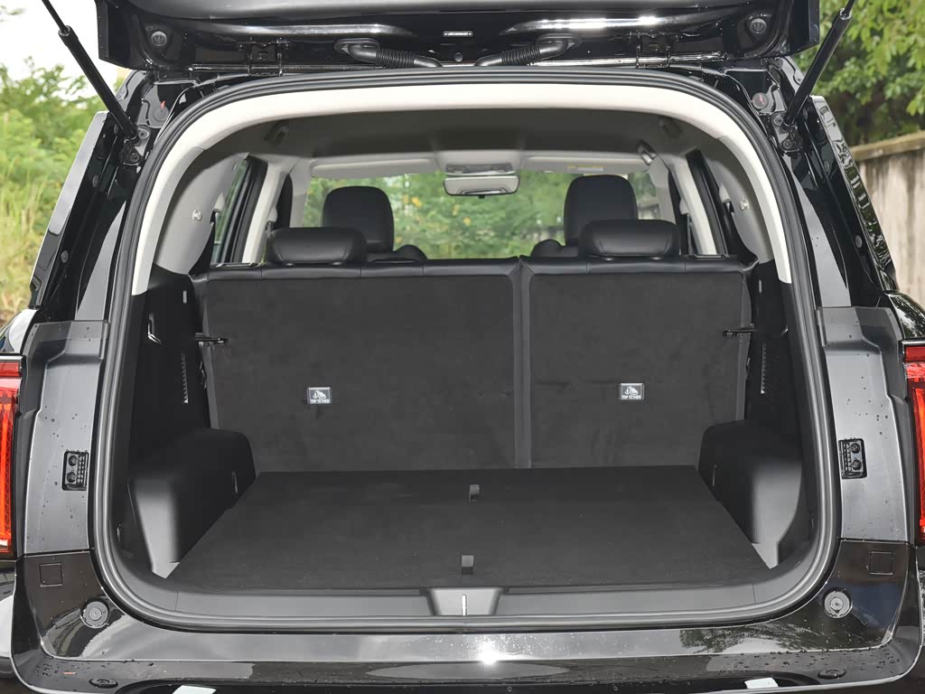 长城汽车 哈弗h5 2023款 2.0t自动两驱领创 汽油