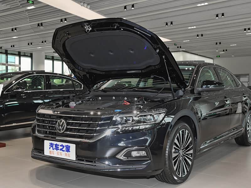 上汽大众 帕萨特 2020款 330tsi 豪华版 国v