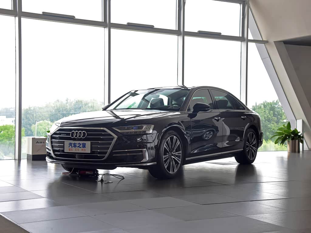奥迪(进口) 奥迪a8 2022款 a8l 55 tfsi quattro 尊贵型典藏版