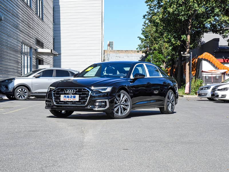 一汽奥迪 奥迪a6l 2023款 45 tfsi quattro 尊享动感型