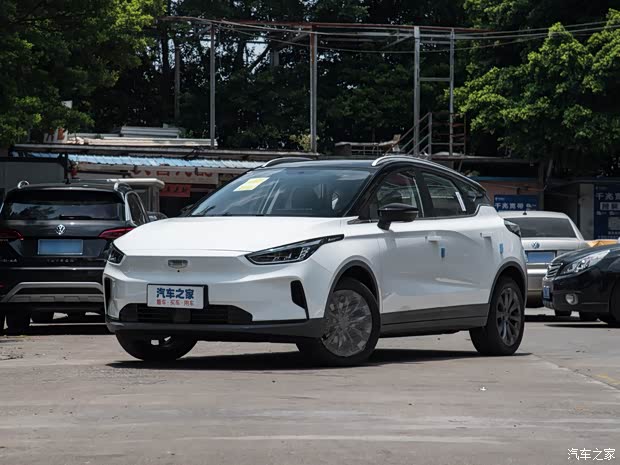 吉利几何c限时优惠达6万 欢迎垂询