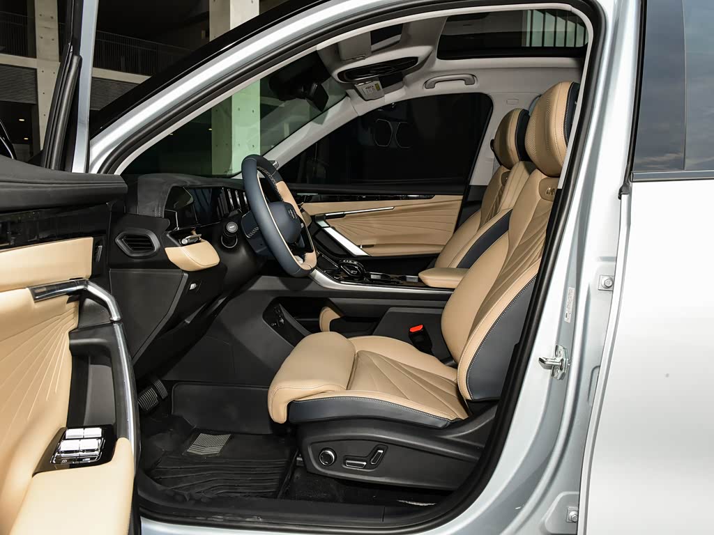 吉利汽车 博越l 2023款 2.0td dct旗舰型