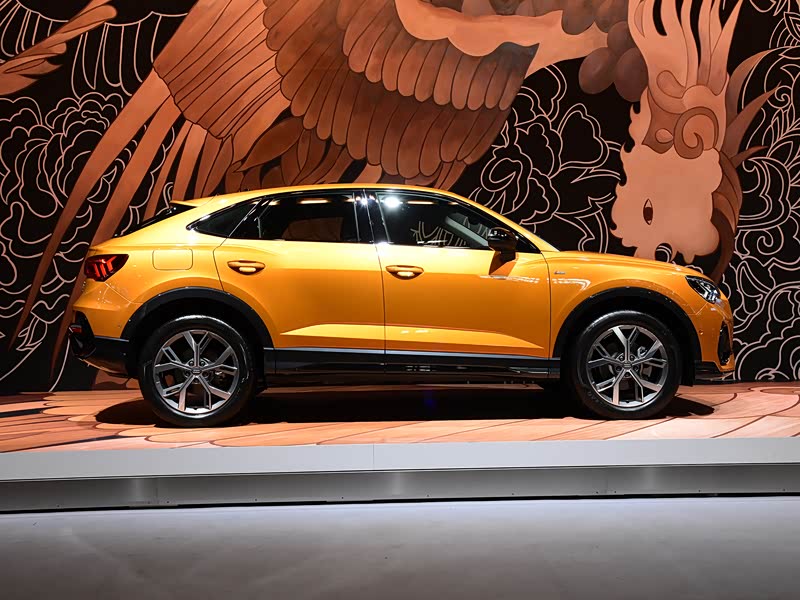 一汽-大众奥迪 奥迪q3 sportback 2020款 45 tfsi quattro 豪华型