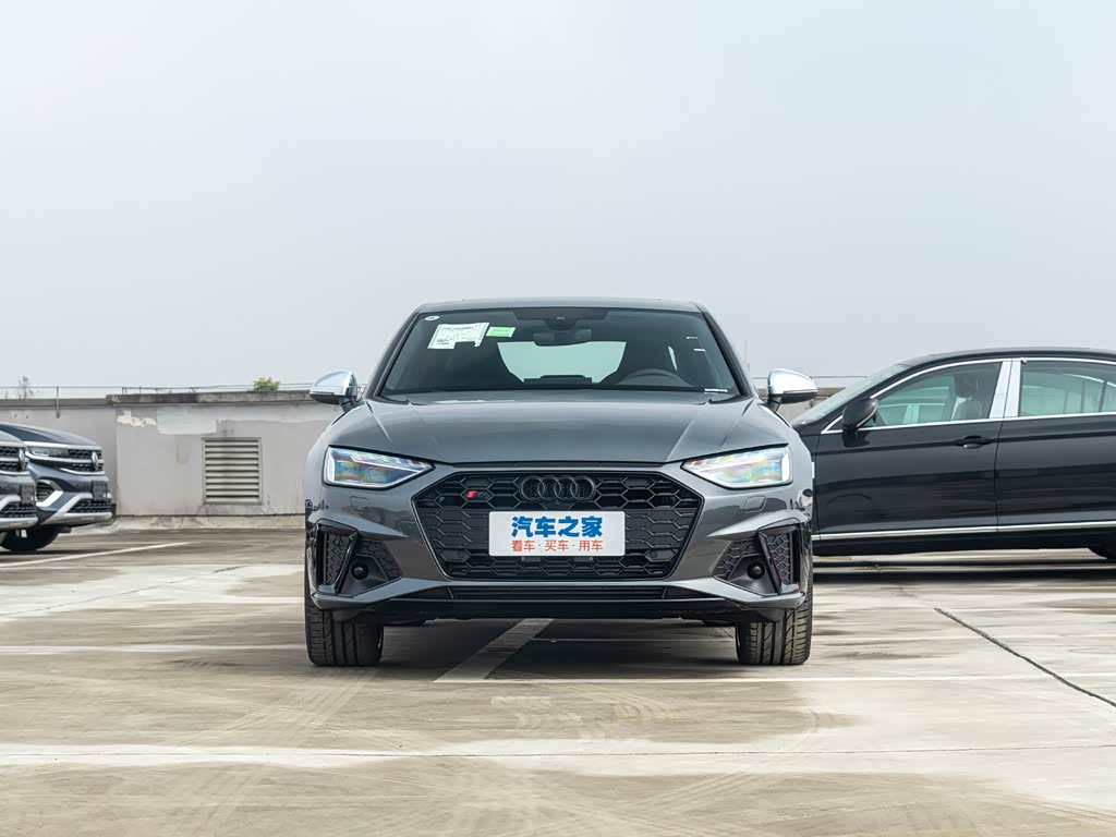 Ауди s4 2022