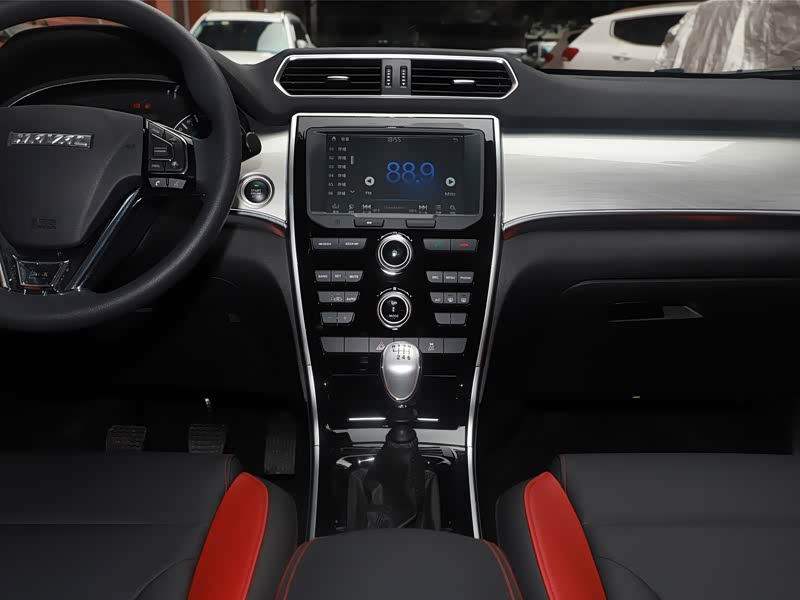 长城汽车 哈弗h2 2018款 1.5t 手动两驱风尚型 国vi