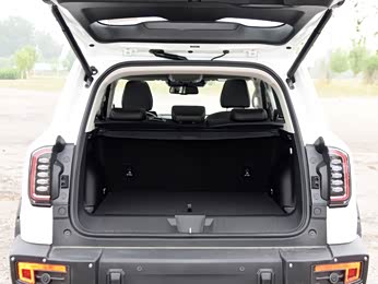 哈弗大狗 2022款 1.5t dct两驱马犬追猎版