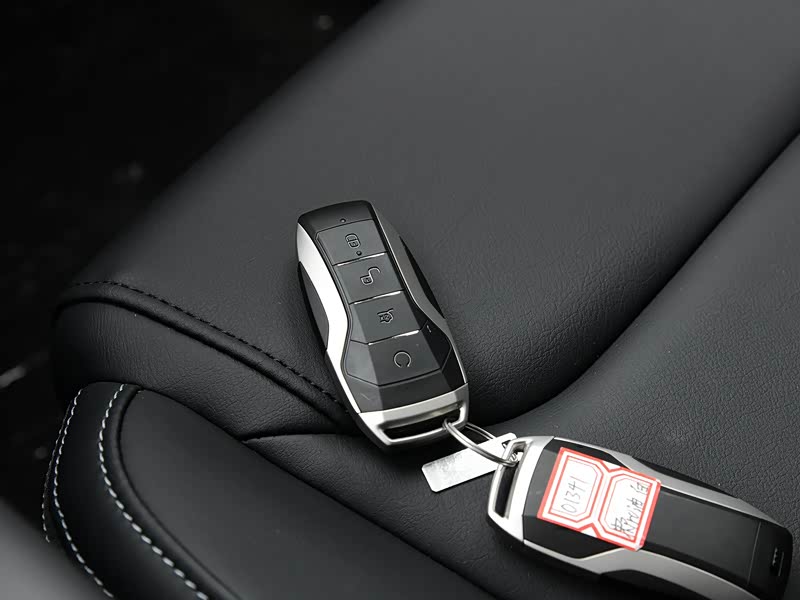 比亚迪 宋pro 2019款 1.5t 自动豪华型