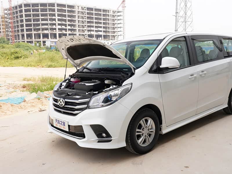 上汽大通 大通g10 2021款 2.0t 自动精英版 柴油 7座