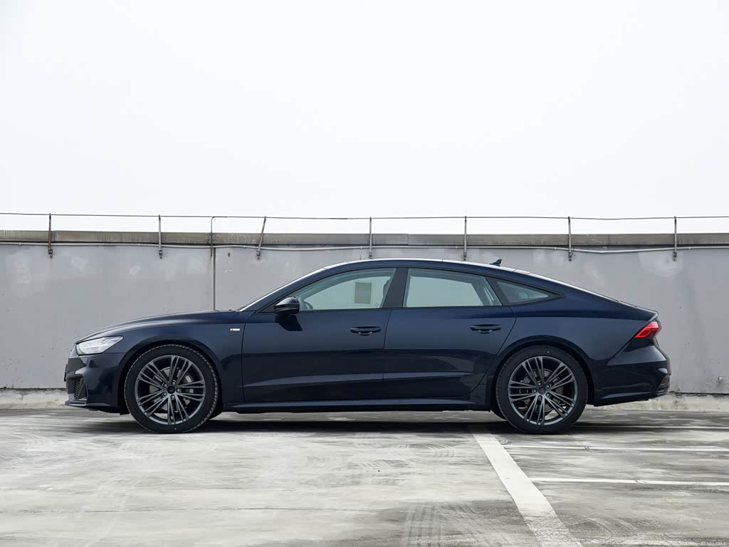 重庆万友诚行奥迪>奥迪(进口)>奥迪a7>2023款45tfsi臻选型>苍穹蓝>