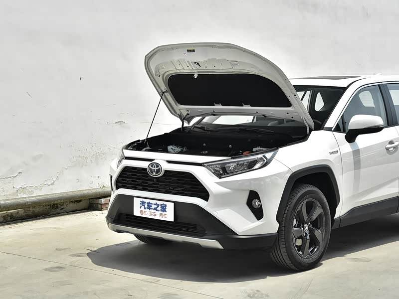 一汽丰田 rav4荣放 2020款 双擎 2.5l e-cvt四驱精英plus版