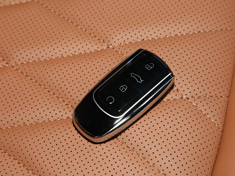 【图解图片_上海贺展瑞虎8 plus图片】-汽车之家