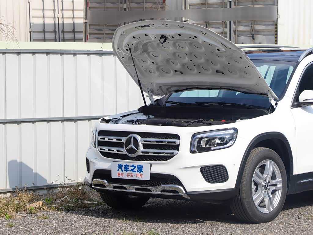 北京奔驰 奔驰glb 2022款 glb 220 动感型